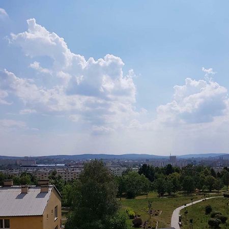 凯尔采Sloneczny公寓 外观 照片